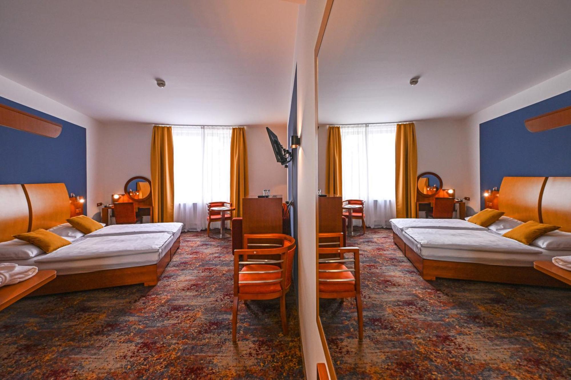 Hotel Atlantis Rozdrojovice Room photo